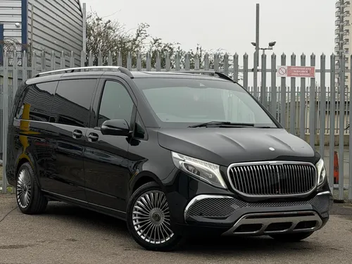 8-9 Seater Minibus